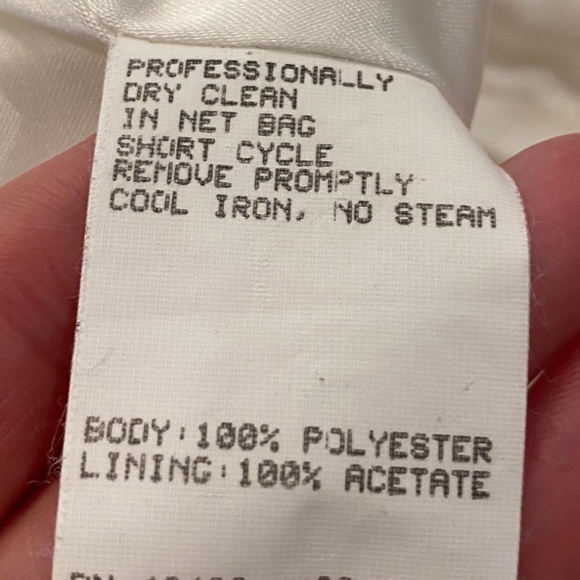 JESSICA MCCLINTOCK VINTAGE BRIDAL GOWN OFF WHITE - SIZE 10 - Picture 16 of 16